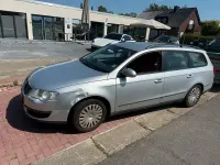 Gebraucht VW Passat 110 PS (80 kW) 2009 Grau Kombi
