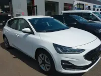 Gebraucht Ford Focus Cool & Connect 101 PS (74 kW) 2022 Weiß Limousine