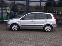 Gebraucht Ford Fusion 90 PS (66 kW) 2005 Polarsilber metallic Kleinwagen