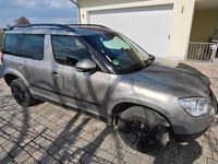 Gebraucht Skoda Yeti 110 PS (80 kW) 2011 Grau SUV