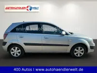 Używany Kia Rio Basis 97 KM (71 kW) 2009 Srebrny Sedan/Limuzyna