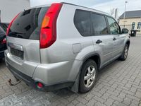 gebraucht Nissan X-Trail 4x4 LE 2.0 dCi DPF 127kW