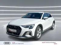 Usado Audi A3 Ambiente 204 HP (150 kW) 2025 Branco Sedan