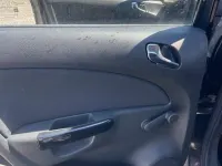 Usado Opel Corsa 90 HP (66 kW) 2007 Preto Citadino