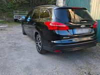 Gebraucht Ford Focus 125 PS (91 kW) 2016 Schwarz Kombi