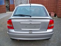 Gebraucht Opel Astra 116 PS (85 kW) 1999 Silber Kleinwagen