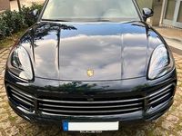 Second-hand Porsche Cayenne 340 CP (250 kW) 2018 Albastru SUV
