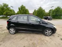 Gebraucht Mercedes B200 136 PS (100 kW) 2008 Schwarz Van / Kleinbus
