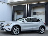 Gebraucht Mercedes GLA220 177 PS (130 kW) 2016 Silber SUV