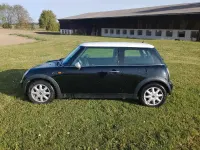 Używany Mini Cooper 116 KM (85 kW) 2007 Czarny Hatchback
