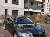Gebraucht Skoda Superb 150 PS (110 kW) 2015 Grau Kombi