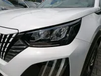 Gebraucht Peugeot 2008 Allure 131 PS (96 kW) 2024 Okenit weiß SUV
