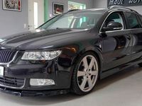 Gebraucht Skoda Superb Exclusive 140 PS (102 kW) 2013 Cerna magic/black magic Kombi
