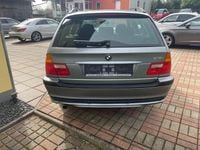 Occasion BMW 318 143 ch (105 kW) 2004 Gris Break
