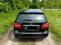 Gebraucht Mercedes B200 156 PS (114 kW) 2013 Schwarz Van / Kleinbus