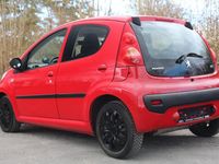 Gebraucht Peugeot 107 68 PS (50 kW) 2009 Rot Kleinwagen