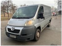Gebraucht Peugeot Boxer 131 PS (96 kW) 2012 Silber Van