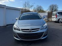 Gebraucht Opel Astra Energy 110 PS (80 kW) 2014 Silber Limousine