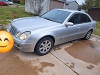 Gebraucht Mercedes E240 177 PS (130 kW) 2003 Silber Limousine