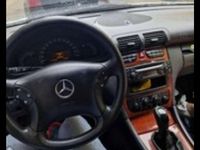 Gebraucht Mercedes 180 140 PS (102 kW) 2004 Grau Limousine