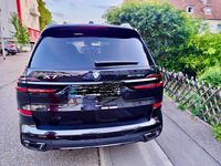 Gebraucht BMW X7 Performance 352 PS (258 kW) 2025 Grau SUV