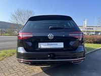Gebraucht VW Passat Exclusive 280 PS (205 kW) 2017 Deep black perleffekt Kombi