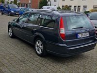 gebraucht Ford Mondeo 1,8 92 kW Ghia Ghia