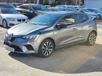 Używany Renault Clio V Equilibre 91 KM (66 kW) 2022 Szary Sedan/Limuzyna