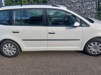 Gebraucht VW Touran Trendline 105 PS (77 kW) 2012 Weiß Van / Kleinbus