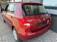 Gebraucht Skoda Fabia Ambiente 69 PS (50 kW) 2008 Rot Limousine