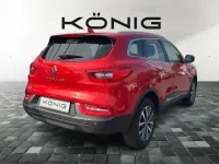 Gebraucht Renault Kadjar 140 PS (102 kW) 2021 Rot SUV