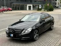 Gebraucht Mercedes E220 170 PS (125 kW) 2011 Schwarz Limousine