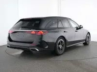 Gebraucht Mercedes E220 AMG 197 PS (144 kW) 2025 Lack obsidianschwarz Kombi