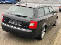 Gebraucht Audi A4 101 PS (74 kW) 2004 Schwarz Kombi