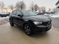 Gebraucht Volvo XC40 Plus 197 PS (144 kW) 2023 Onyx black / metallic SUV