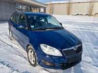 Gebraucht Skoda Fabia 105 PS (77 kW) 2011 Blau Kombi