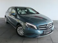 Gebraucht Mercedes A180 122 PS (89 kW) 2012 Blau Limousine