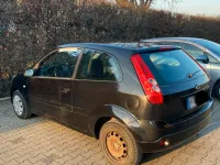 Second-hand Ford Fiesta 80 CP (58 kW) 2008 Albastru Hatchback