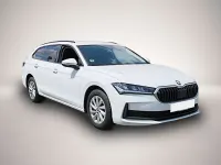 Gebraucht Skoda Superb Essence 150 PS (110 kW) 2025 Weiß Kombi