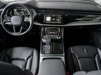 Gebraucht Audi Q8 Basis 381 PS (280 kW) 2021 Grau SUV