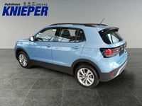 Gebraucht VW T-Cross Life 116 PS (85 kW) 2024 Clear blue (metallic) SUV