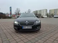 Gebraucht Skoda Superb Active 120 PS (88 kW) 2016 Schwarz Kombi