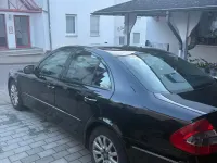 Gebraucht Mercedes E200 Avantgarde 163 PS (119 kW) 2010 Schwarz Limousine