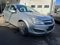 Gebraucht Opel Astra 90 PS (66 kW) 2007 Silber Limousine