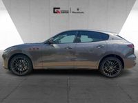 gebraucht Maserati Levante TROFEO MY23 V8 580PS AWD Grigio & Nero