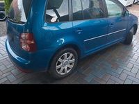 Gebraucht VW Touran 140 PS (102 kW) 2007 Blau Van / Kleinbus