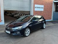 Gebraucht Opel Astra Dynamic 125 PS (91 kW) 2018 Blau Limousine