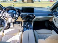 Gebraucht BMW 520 M Sport 190 PS (139 kW) 2023 Blau Limousine