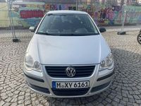 Gebraucht VW Polo Trendline 64 PS (47 kW) 2006 Grau Kleinwagen