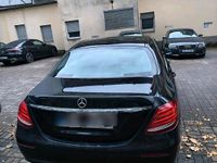 Gebraucht Mercedes E220 194 PS (142 kW) 2016 Schwarz Limousine